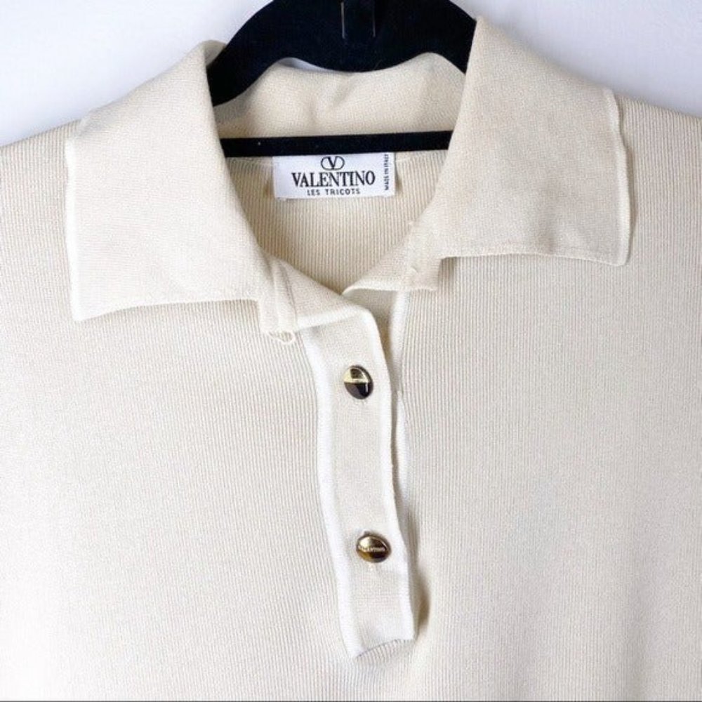 Valentino Tortoise Shell Button Sleeveless Collar… - image 4